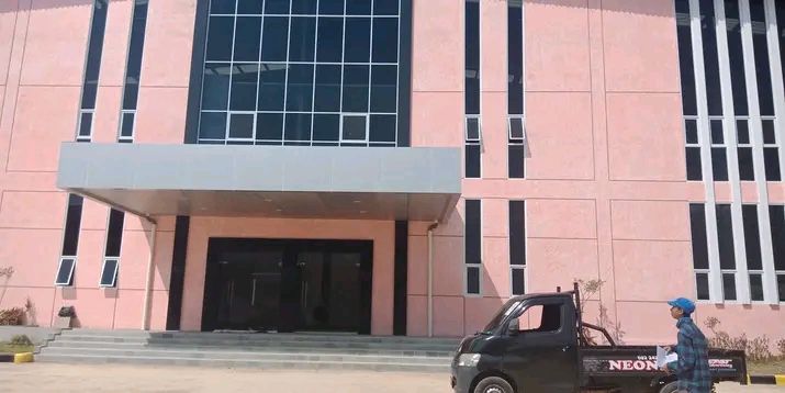 Huruf Timbul Galvanis Cat